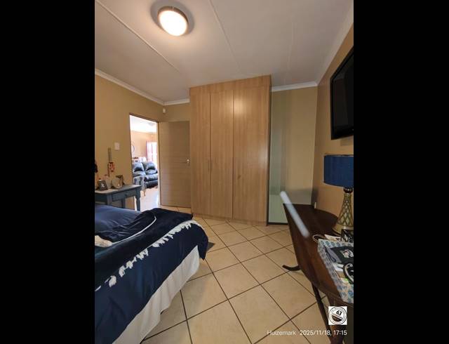 2 BEDROOM TOWNHOUSE TO LET IN SASOLBURG EXT 10